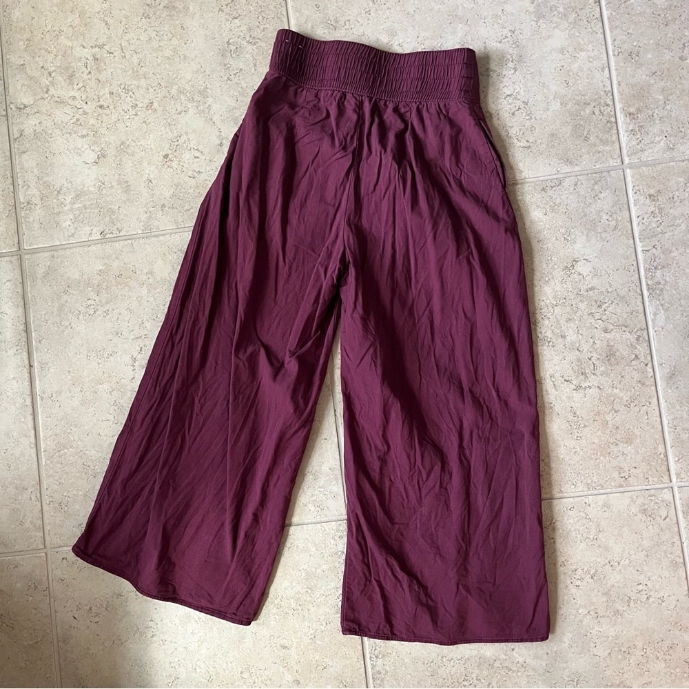 Hollister High Waisted Button Up Burgundy Plum Wide Leg Pants - Picture 7 of 7